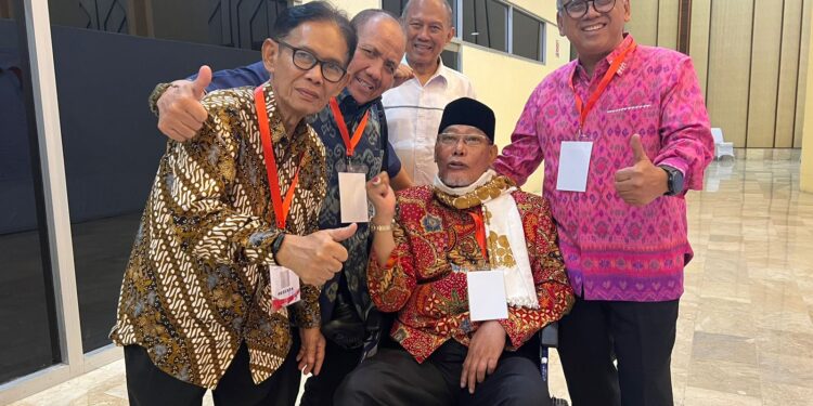 Pertemuan dengan Tokoh Masyarakat, KH. Ali Badri Zaini