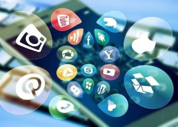 Scrolling Media Sosial: Ancaman Tersembunyi bagi Semua Kalangan